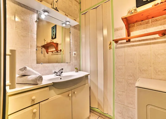 Maisonneuve By Interhome *