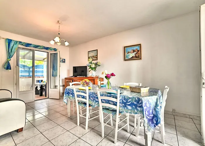 Сasa de vacaciones Maisonneuve By Interhome Saint-Pierre-d'Oleron